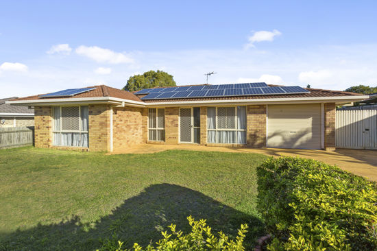 27 Bottlebrush Drive