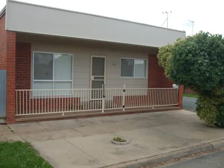 428 Wood Street, Deniliquin NSW 2710