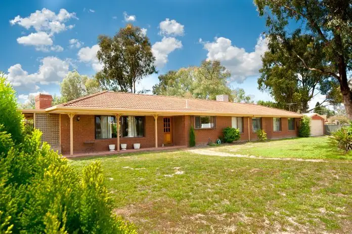 120 Dight St, Jindera NSW 2642
