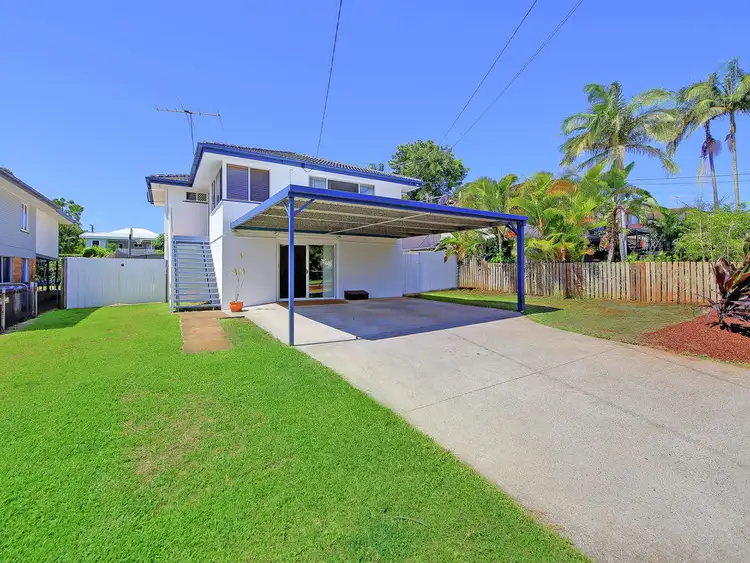 12 Cranleigh Street, Wynnum West QLD 4178