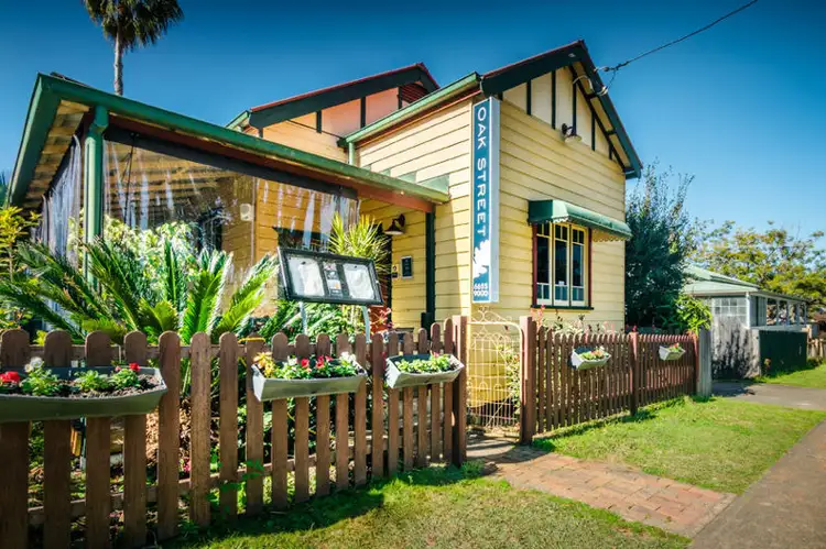 2 Oak Street, Bellingen NSW 2454