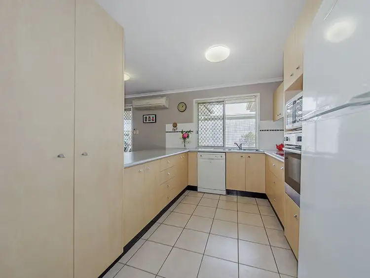 Fifth view of Homely villa listing, 34/8 Zahner Place, Manly West QLD 4179