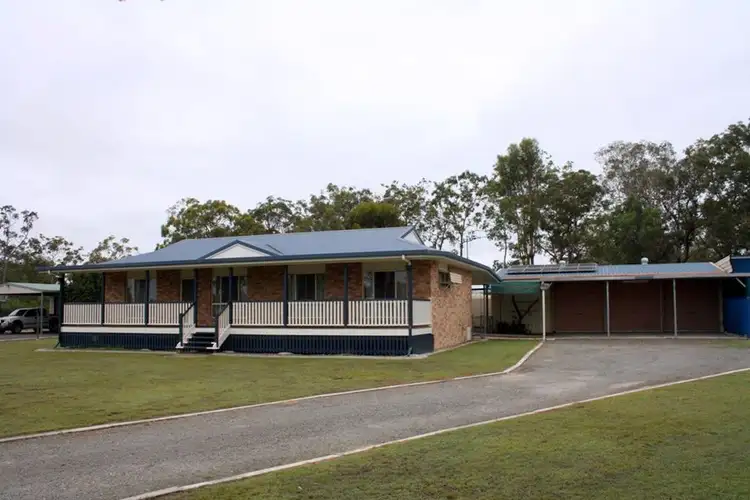 90 Woocoo Drive, Oakhurst QLD 4650