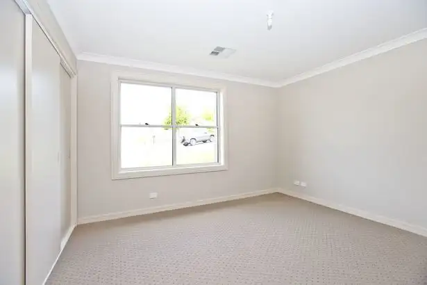 Fifth view of Homely house listing, 5b John Darling Avenue, Belmont North NSW 2280