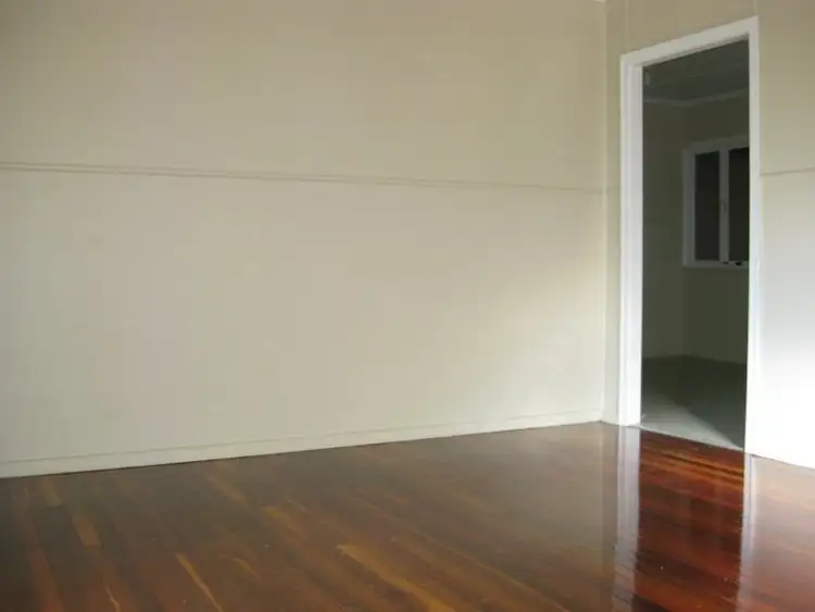 Sixth view of Homely house listing, 2 Perrett Street, Bundamba QLD 4304