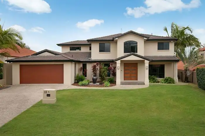 18 Hazel Ct, Arundel QLD 4214