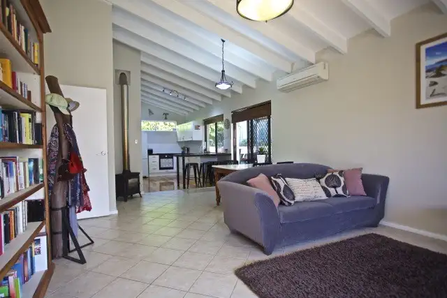 Fifth view of Homely villa listing, 4/5 Aurelian Street, Palmyra WA 6157