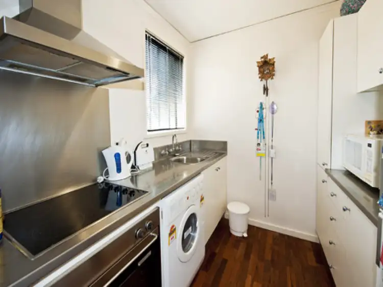 Third view of Homely apartment listing, 4/76 Heller st, Brunswick West VIC 3055