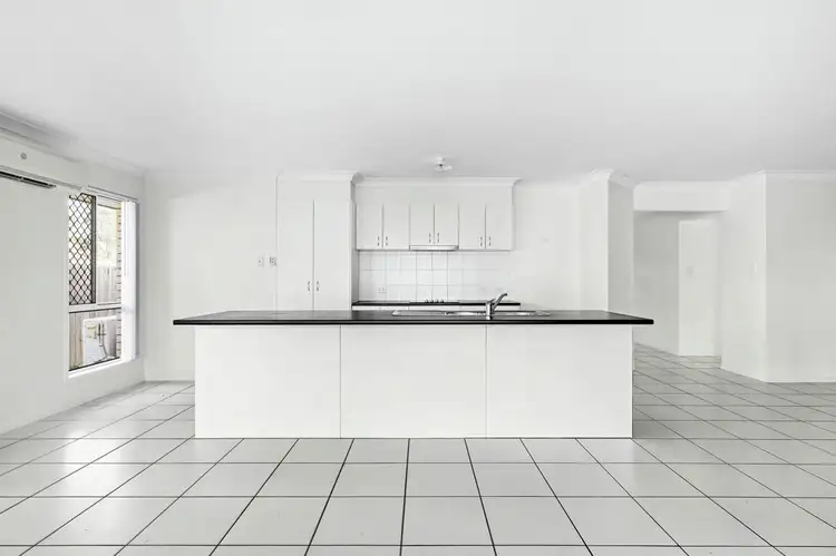 20 Tranquility Cct, Brassall QLD 4305