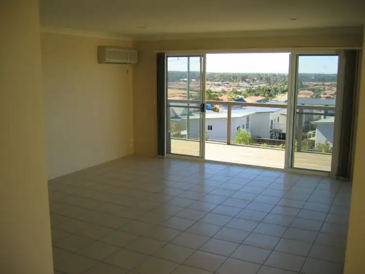 72/1 Grange Boulevard