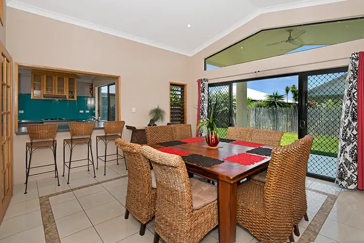 13 Beaconsfield Avenue, Kirwan QLD 4817
