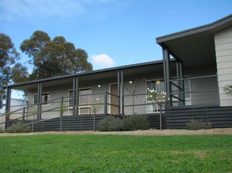 Second view of Homely house listing, 4 DRAKEFORD ST, Westdale, Tamworth NSW 2340