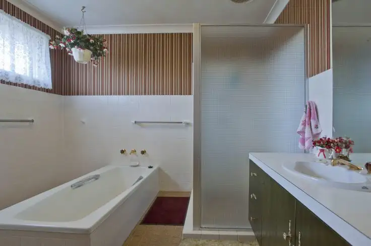 Sixth view of Homely house listing, 54 Rowan Avenue, Uralla NSW 2358