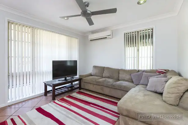 Second view of Homely house listing, 7 Kingfisher Close, Tingira Heights NSW 2290