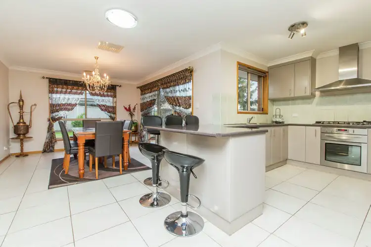 Seventh view of Homely house listing, 2 Dundale Crescent, Estella NSW 2650