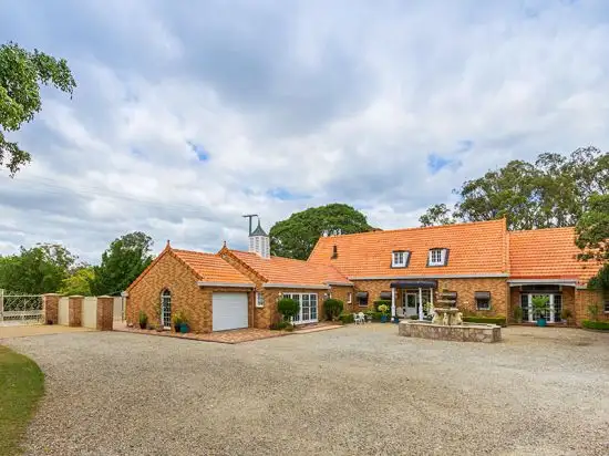 31 Skinners Rd, Carbrook QLD 4130