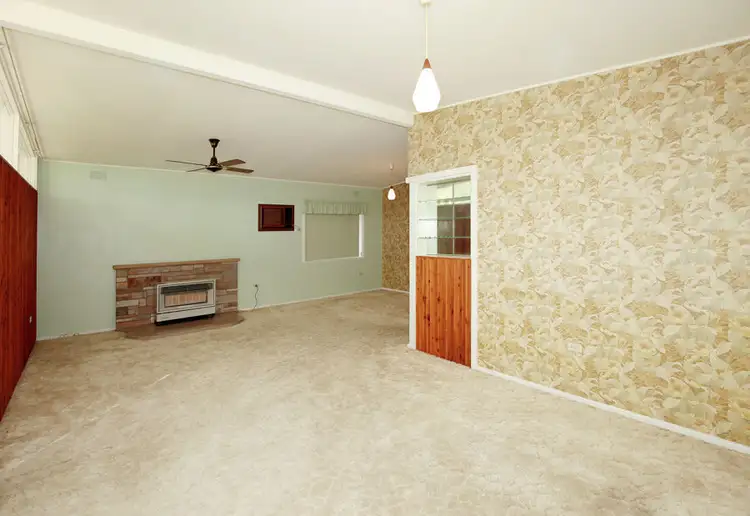 Fourth view of Homely house listing, 194 Bourke Street, Mount Austin NSW 2650