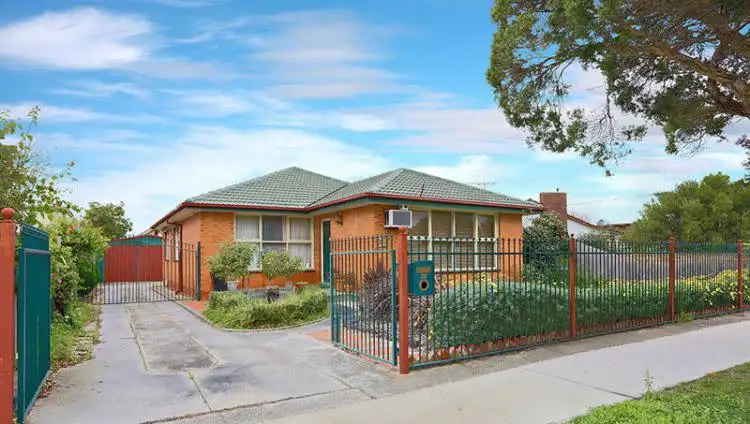 Main view of Homely house listing, 32 The Fairway, Hampton Park VIC 3976