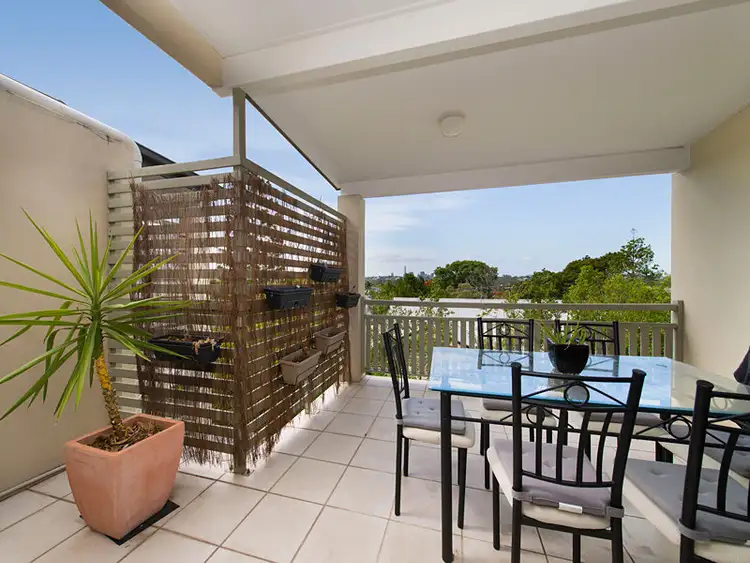 Sixth view of Homely apartment listing, 8/65 Park Road, Yeronga QLD 4104