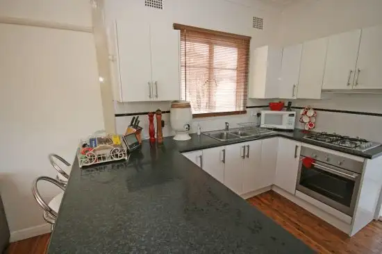 Second view of Homely house listing, 20 Victoria Street, Tamworth NSW 2340