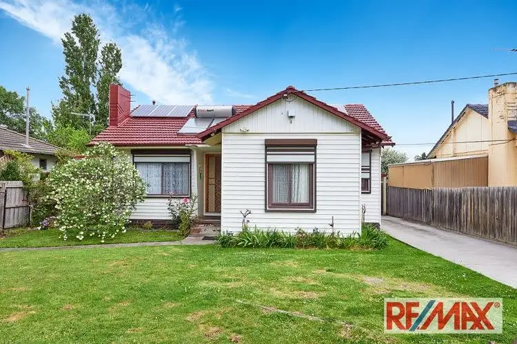 Second view of Homely house listing, 33 Paperbark Street, Doveton VIC 3177
