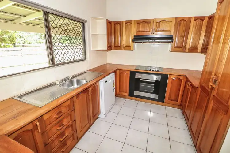 Sixth view of Homely house listing, 2 Melinga Close, Caravonica QLD 4878