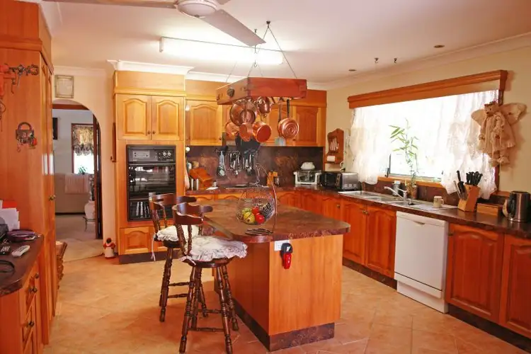 52 Panonia Road, Wyong NSW 2259