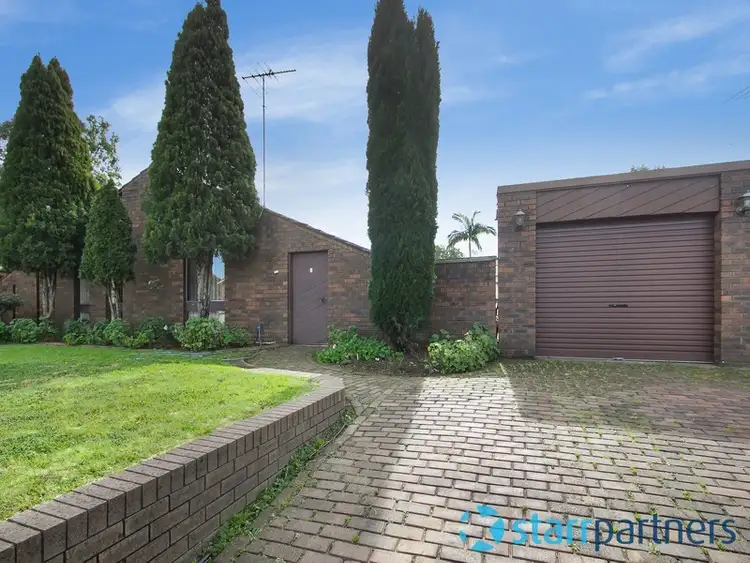 11 Hourglass Glen, St Clair NSW 2759