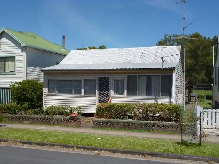 18 Mckay Street, Macksville NSW 2447