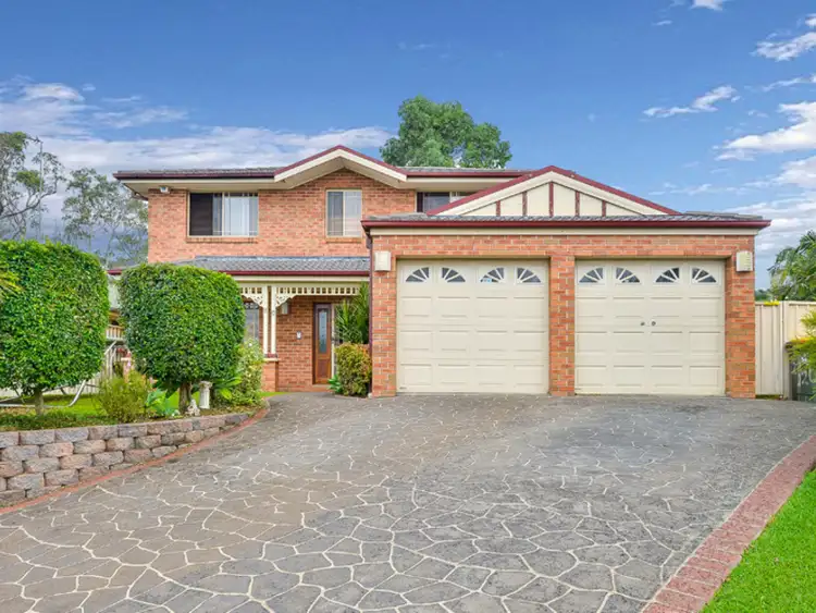 20 Gibbs Place, St Helens Park NSW 2560
