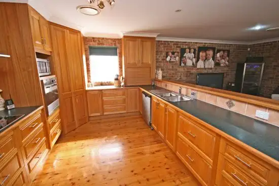 Second view of Homely house listing, 5 Eureka Place, Tamworth NSW 2340