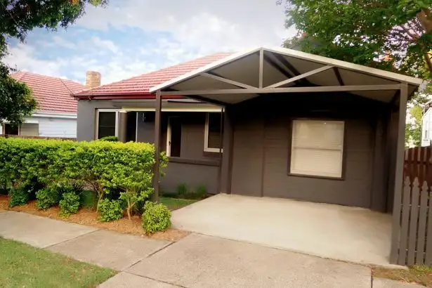113 Barton St, Mayfield NSW 2304
