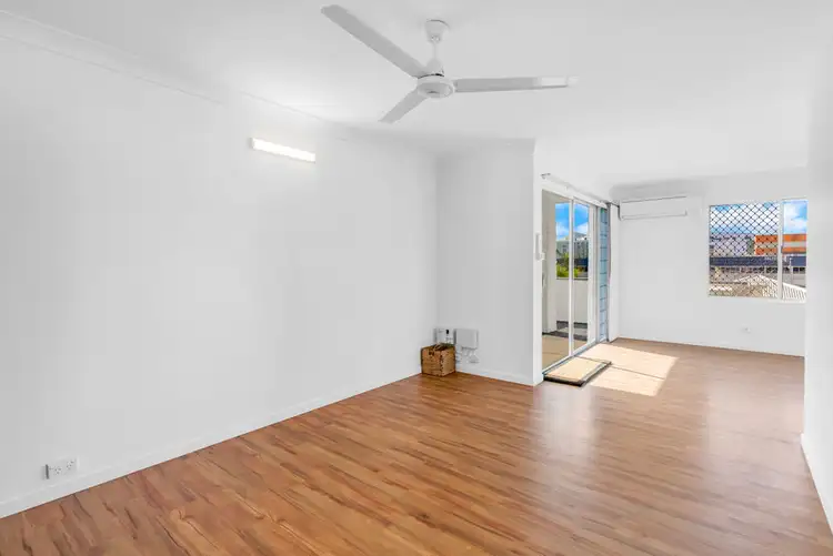 Sixth view of Homely unit listing, 9/207 Abbott Street, Cairns North QLD 4870
