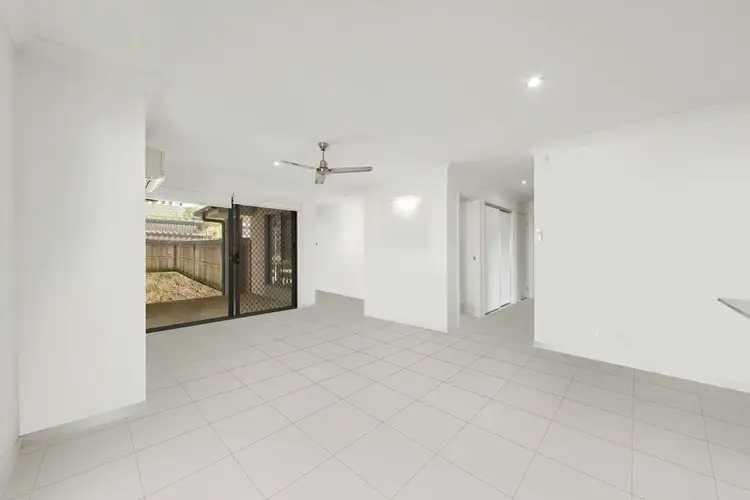 Fifth view of Homely house listing, 2/54 Fitzroy Avenue, Clinton QLD 4680