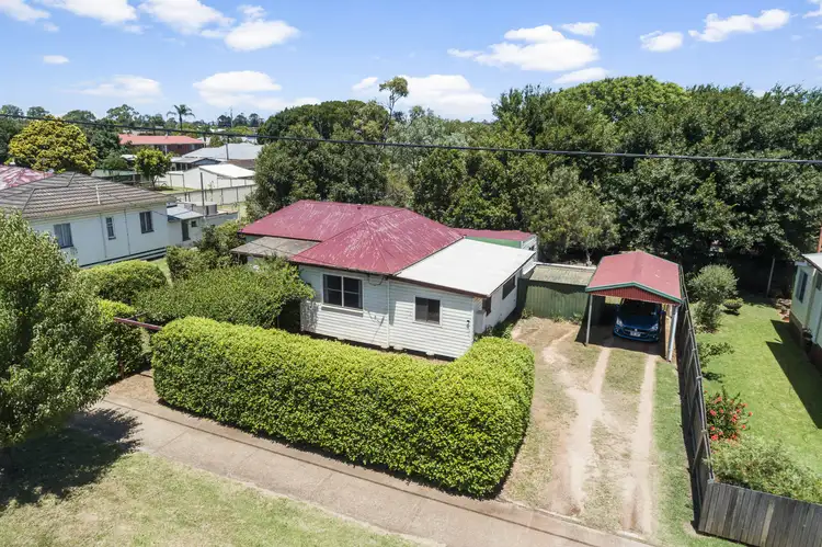 24 Glenvale Road, Harristown QLD 4350