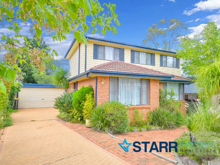 16 Warrina Rd, Bradbury NSW 2560