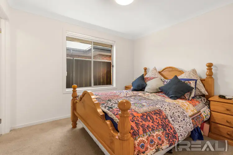 Fifth view of Homely house listing, 8 Myrta Avenue, Andrews Farm SA 5114