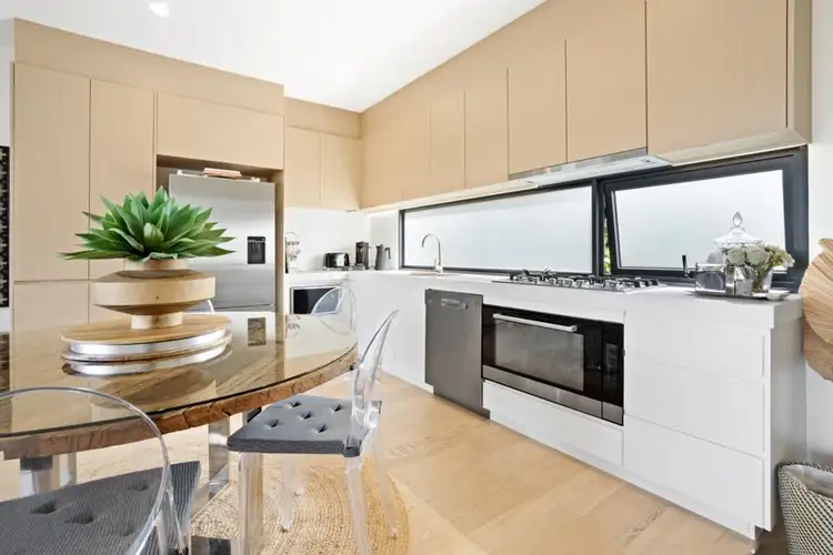 Fourth view of Homely villa listing, 1/27 Burra Street, Chevron Island QLD 4217