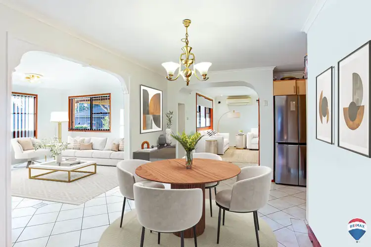 Fifth view of Homely house listing, 4 CARNATION AVENUE, Claremont Meadows NSW 2747