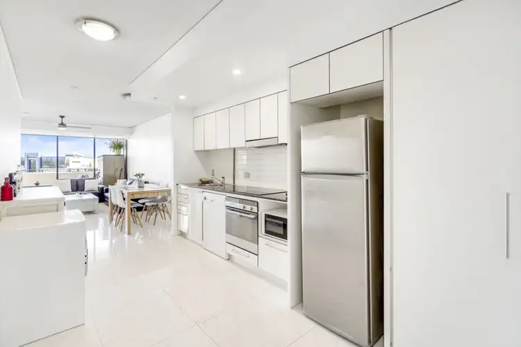 Sixth view of Homely unit listing, 609/22 Surf Parade, Broadbeach QLD 4218