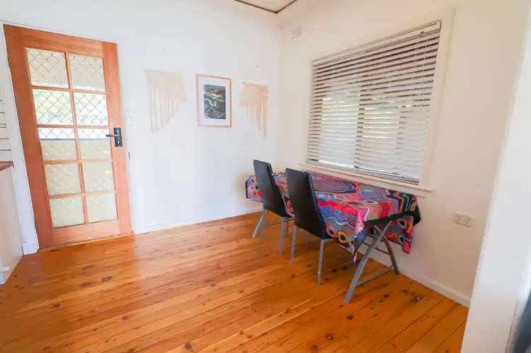 Seventh view of Homely house listing, 8 BELTANA AVENUE, Mount Austin NSW 2650
