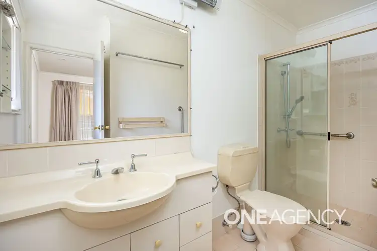 Sixth view of Homely villa listing, 1/257A LAKE ALBERT ROAD, Kooringal NSW 2650