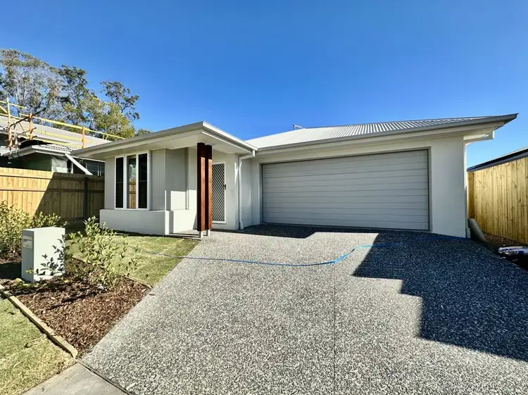 19 Bloomfield St, Pallara QLD 4110