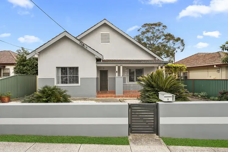 5 Bolton Street, Guildford NSW 2161