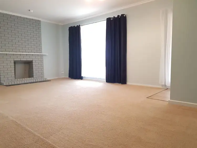 Sixth view of Homely house listing, 2 Ellendale Avenue, Murray Bridge SA 5253