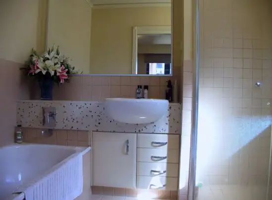 Sixth view of Homely unit listing, 25.76 Thorn Street, Kangaroo Point QLD 4169