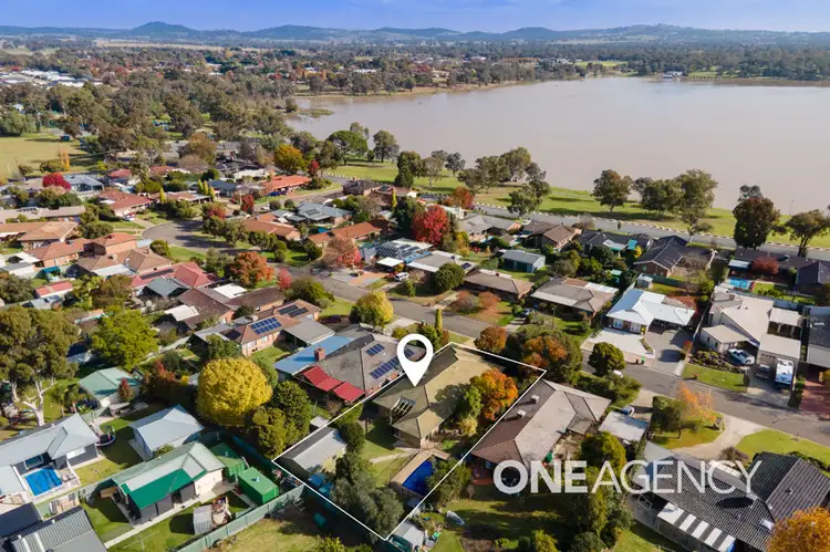 5 MYALL CRESCENT, Lake Albert NSW 2650