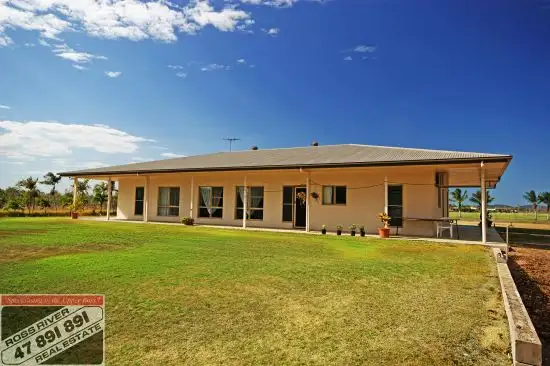 Second view of Homely rural property listing, 62 Melrose Crescent, Kelso QLD 4815