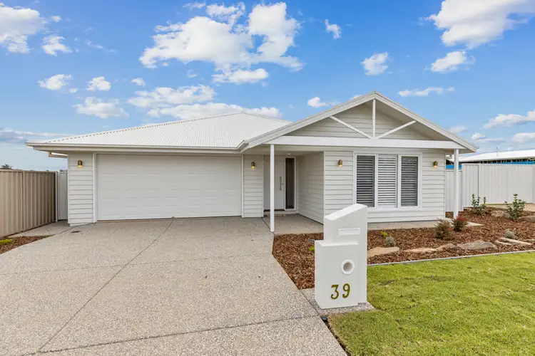 Main view of Homely house listing, 39 VALENCIA DRIVE, Gobbagombalin NSW 2650