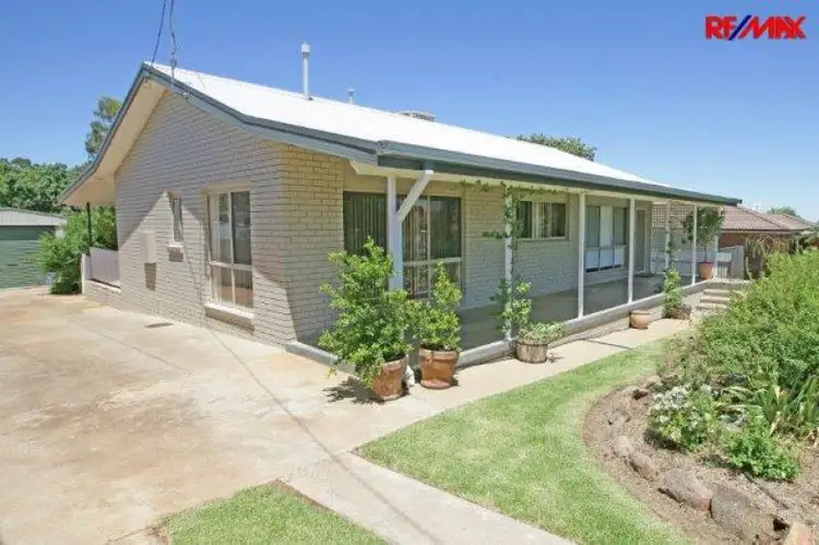 41 Pitt St, Junee NSW 2663
